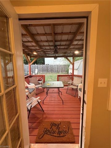 4220 Harvard Avenue, Greensboro, NC 27407