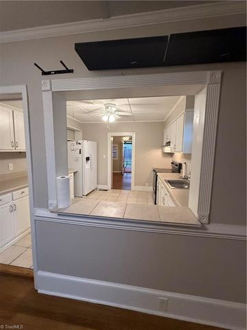 4220 Harvard Avenue, Greensboro, NC 27407