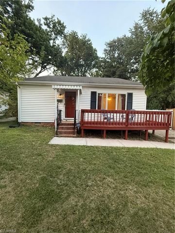 4220 Harvard Avenue, Greensboro, NC 27407