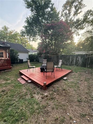 4220 Harvard Avenue, Greensboro, NC 27407