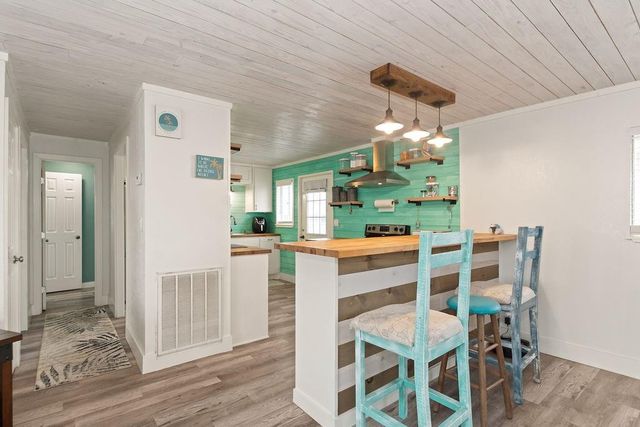 1503 Blue Water Drive, Freeport, TX 77541