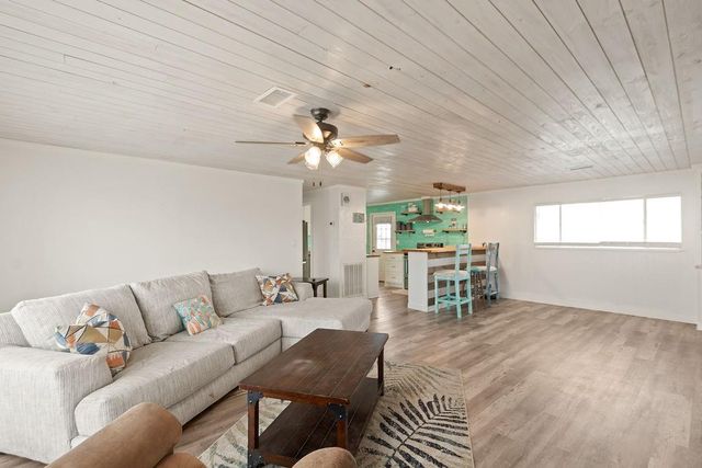 1503 Blue Water Drive, Freeport, TX 77541