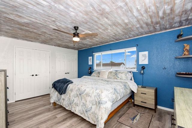 1503 Blue Water Drive, Freeport, TX 77541