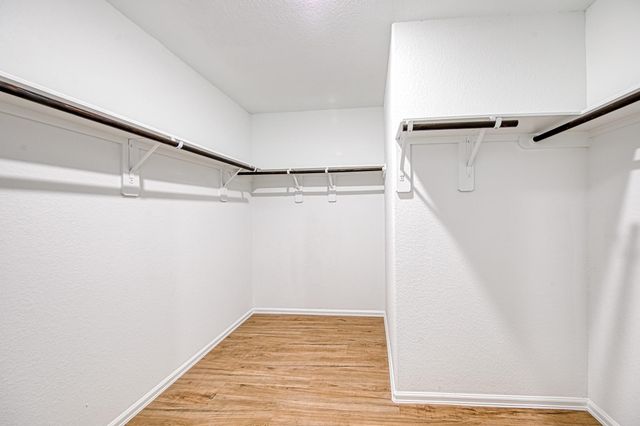 14418 Woodcott Warren Way, Rosharon, TX 77583