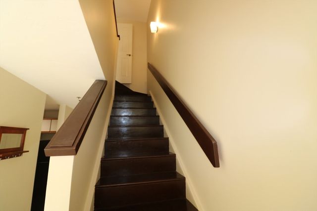 44 Elm Street 509, Worcester, MA 01609