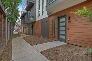 4205 Roseland Avenue 205, Dallas, TX 75204