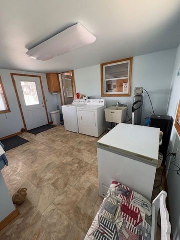 11680 E 600 N, Orland, IN 46776