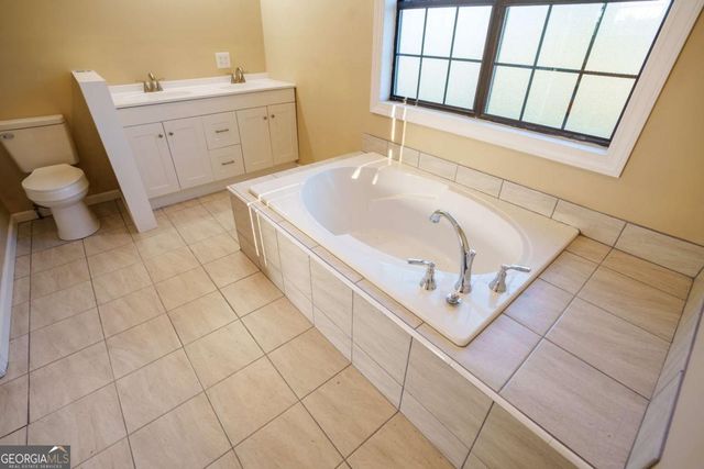 469 Dyal Road, Baxley, GA 31513