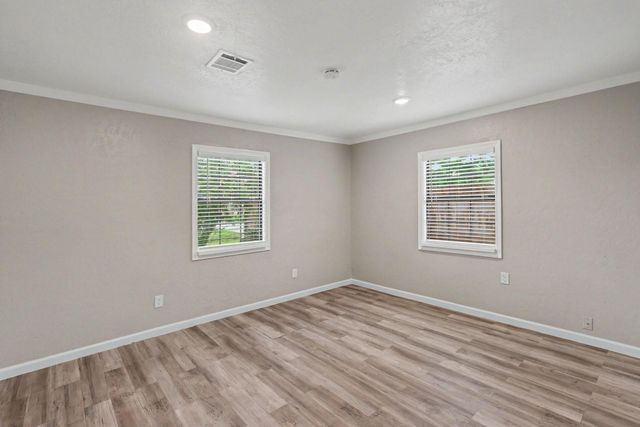 13334 Emporia Street, Houston, TX 77015