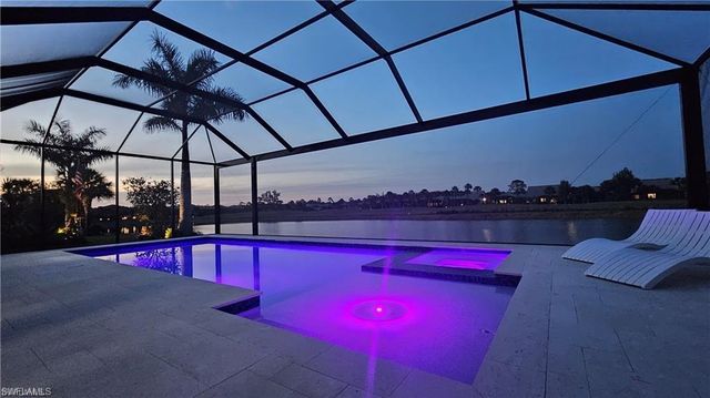 9512 Greyhawk TRL, Naples, FL 34120