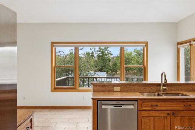 15888 W 62nd Place, Golden, CO 80403