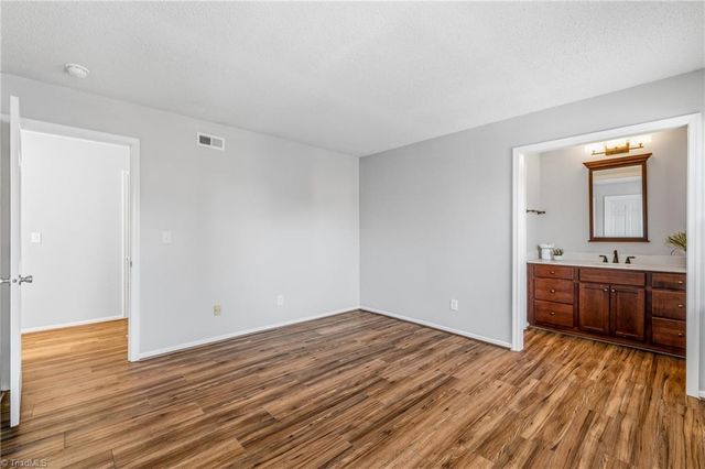 3229 Regents Park Lane A, Greensboro, NC 27455