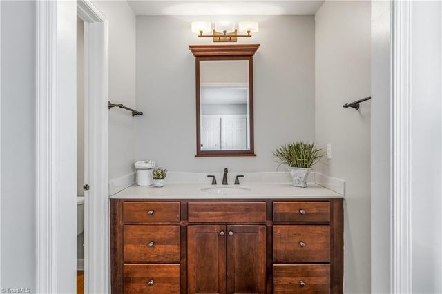 3229 Regents Park Lane A, Greensboro, NC 27455