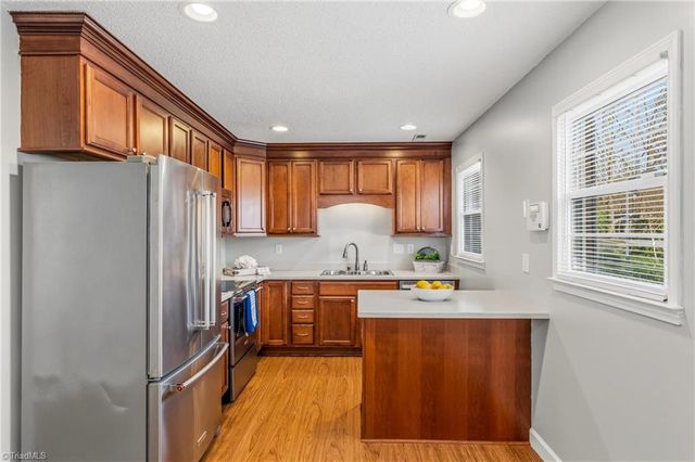 3229 Regents Park Lane A, Greensboro, NC 27455