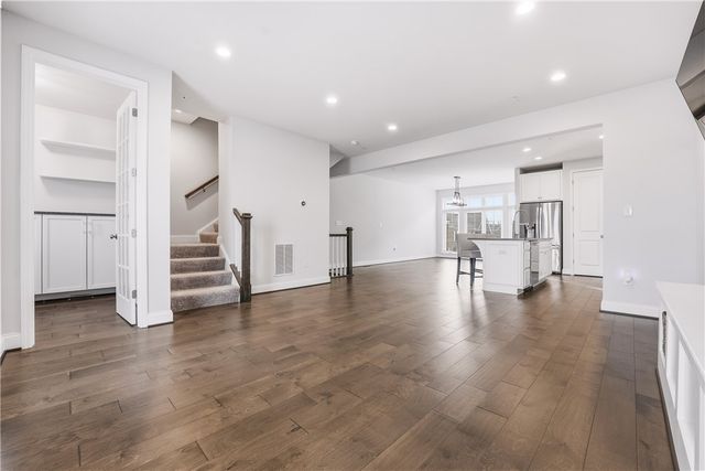 117 Meeder Ln, Cranberry Twp, PA 16066