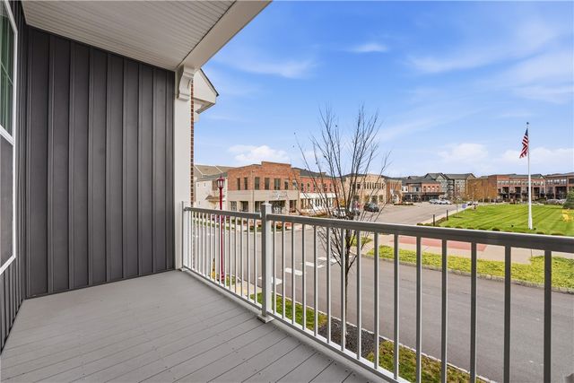 117 Meeder Ln, Cranberry Twp, PA 16066