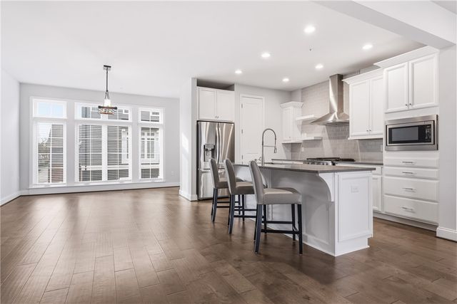 117 Meeder Ln, Cranberry Twp, PA 16066