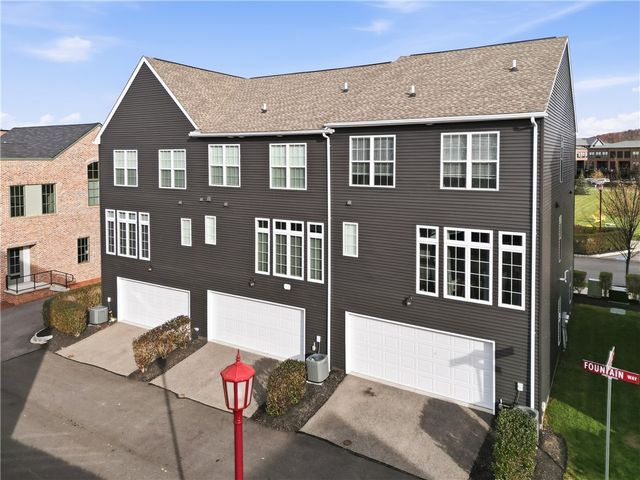 117 Meeder Ln, Cranberry Twp, PA 16066