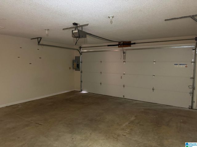 1705 LAKE PARK CIRCLE, Center Point, AL 35215