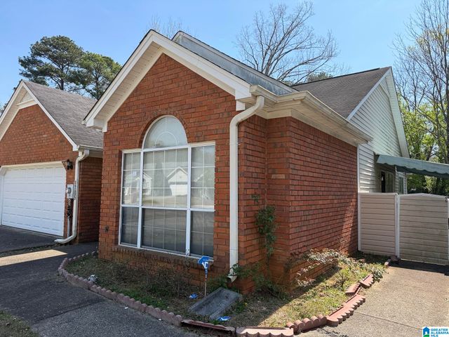 1705 LAKE PARK CIRCLE, Center Point, AL 35215