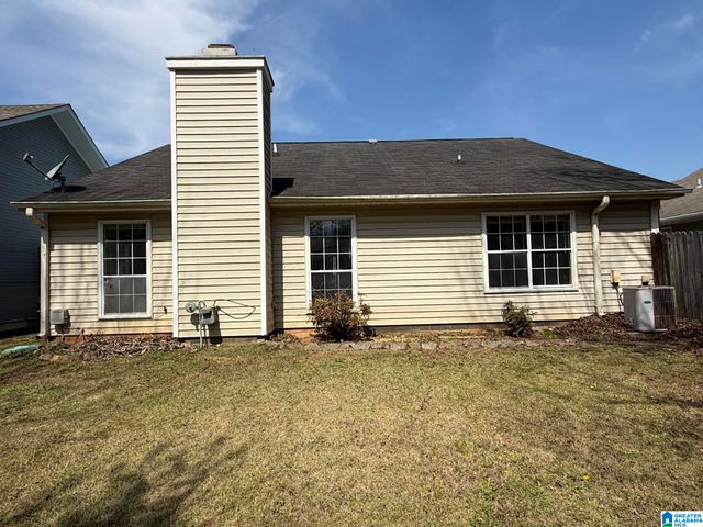 1705 LAKE PARK CIRCLE, Center Point, AL 35215