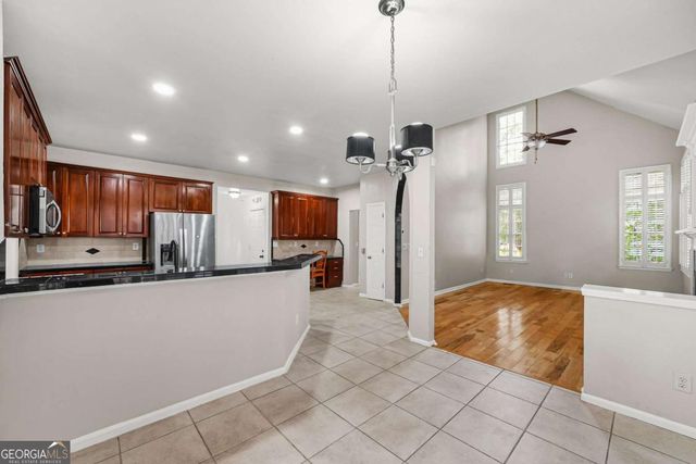1014 Deer Hollow Drive, Woodstock, GA 30189
