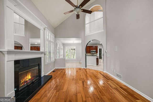 1014 Deer Hollow Drive, Woodstock, GA 30189