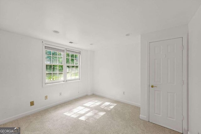 1014 Deer Hollow Drive, Woodstock, GA 30189