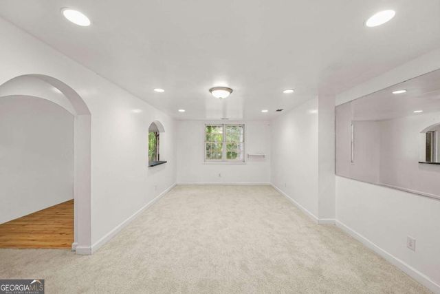 1014 Deer Hollow Drive, Woodstock, GA 30189