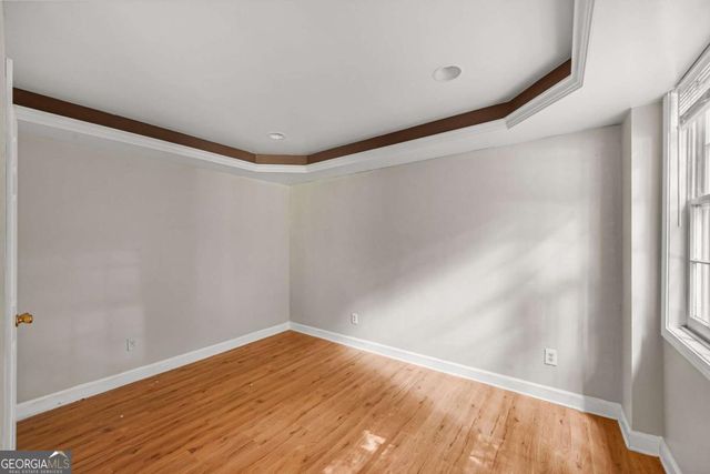 1014 Deer Hollow Drive, Woodstock, GA 30189