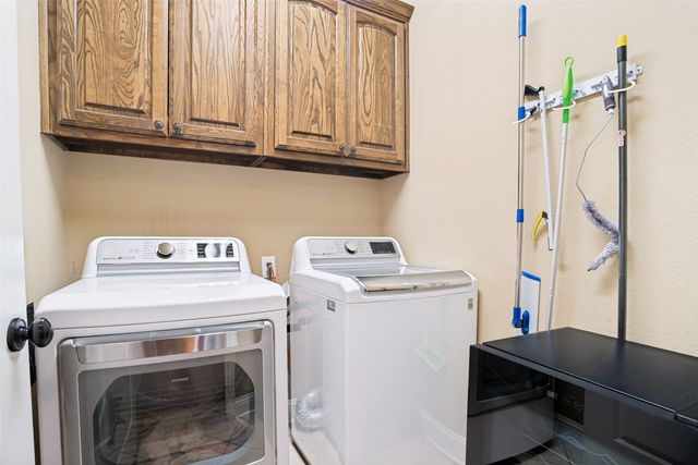 1209 Diamond Leaf Drive, Corinth, TX 76208