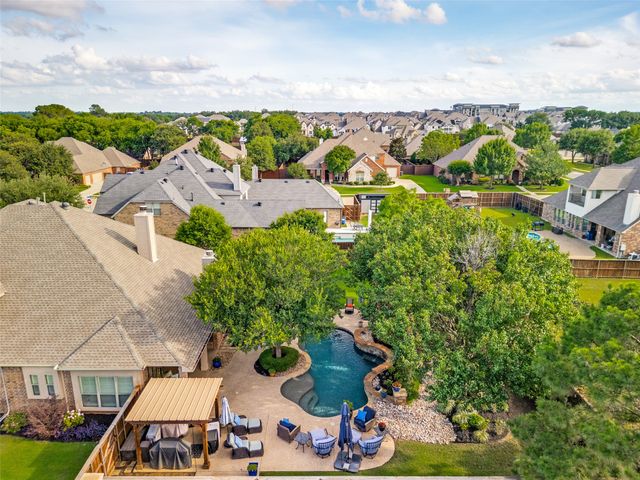 1209 Diamond Leaf Drive, Corinth, TX 76208