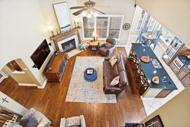 1209 Diamond Leaf Drive, Corinth, TX 76208