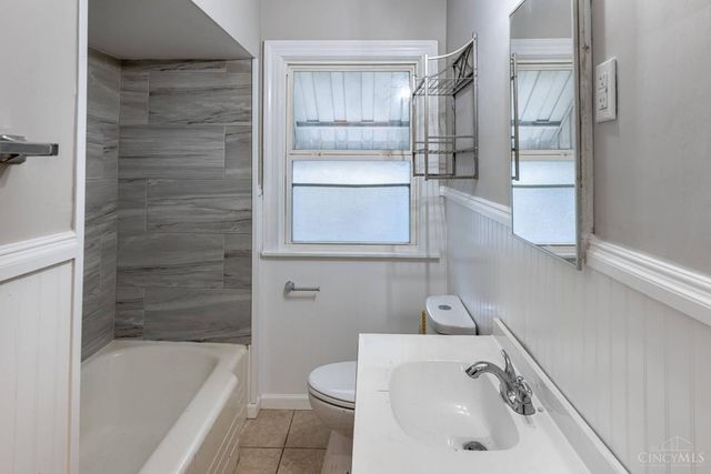 904 Stanley Street, Middletown, OH 45044