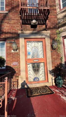 18400 Woodingham Drive, Detroit, MI 48221