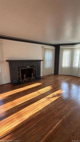 18400 Woodingham Drive, Detroit, MI 48221