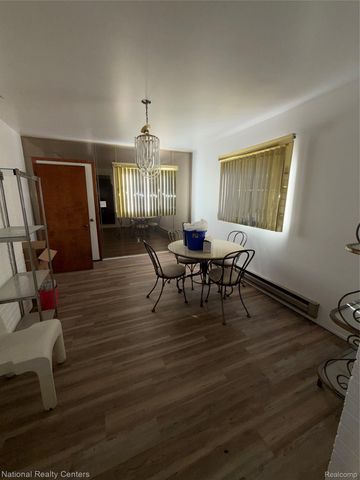 18400 Woodingham Drive, Detroit, MI 48221