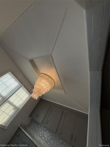 18400 Woodingham Drive, Detroit, MI 48221