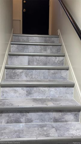 18400 Woodingham Drive, Detroit, MI 48221