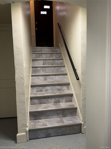 18400 Woodingham Drive, Detroit, MI 48221