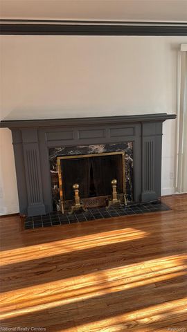 18400 Woodingham Drive, Detroit, MI 48221