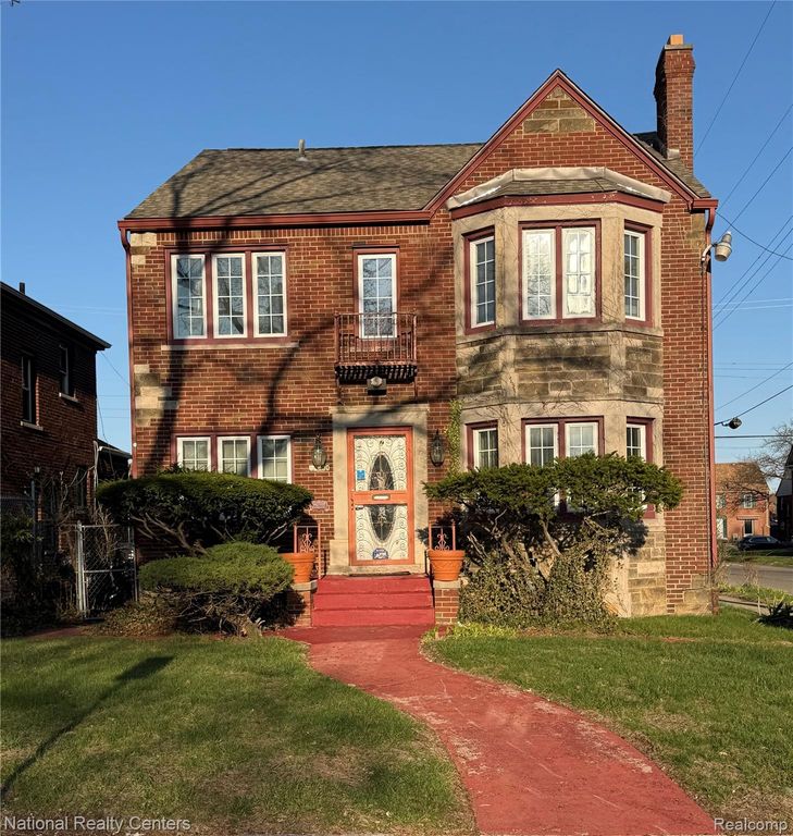 18400 Woodingham Drive, Detroit, MI 48221