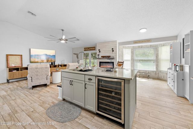 10478 Gannet Avenue, Weeki Wachee, FL 34613
