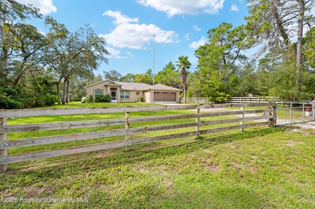 10478 Gannet Avenue, Weeki Wachee, FL 34613