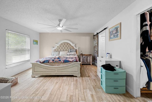 10478 Gannet Avenue, Weeki Wachee, FL 34613