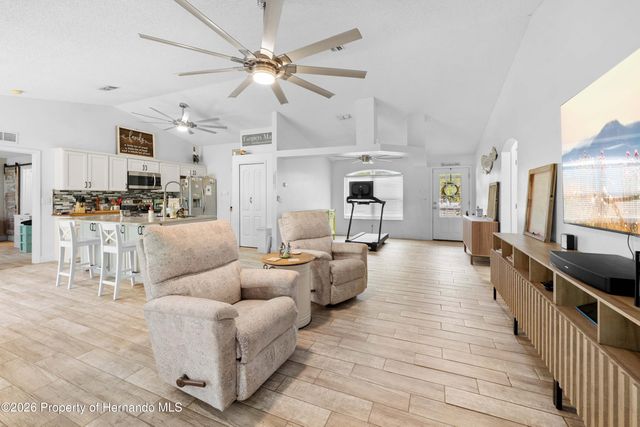 10478 Gannet Avenue, Weeki Wachee, FL 34613