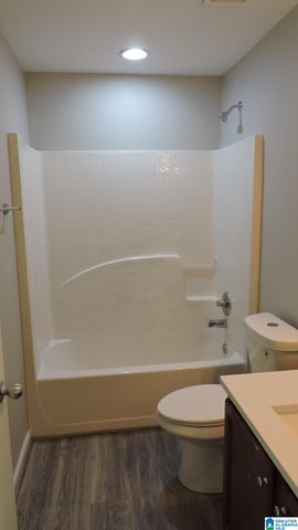 1237 KENSINGTON BOULEVARD, Calera, AL 35040