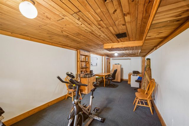 2522 38th Street, Des Moines, IA 50310