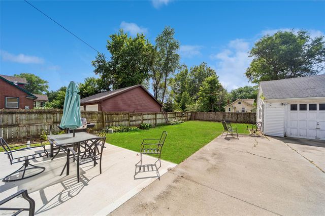 2522 38th Street, Des Moines, IA 50310