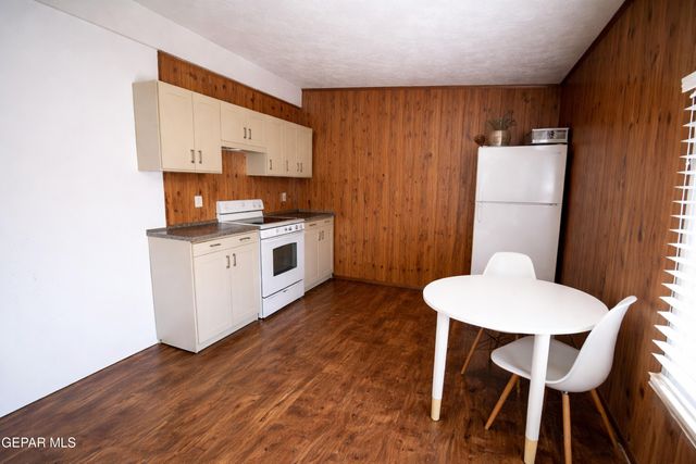 521 RANDOLPH Drive, El Paso, TX 79902